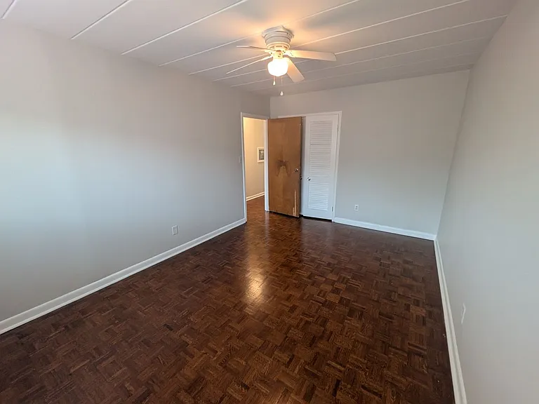 1621 Asmann Ave — Photo 11