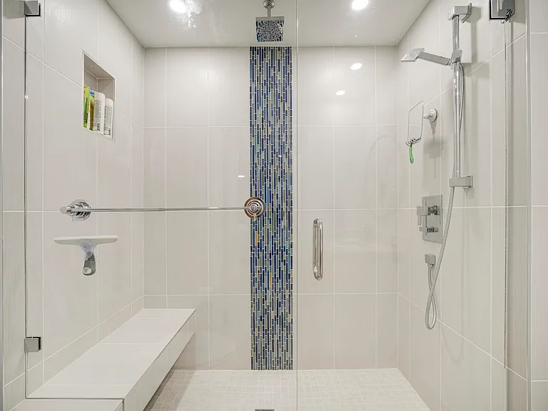 1637 NE Nautical Pl #804 — Photo 25