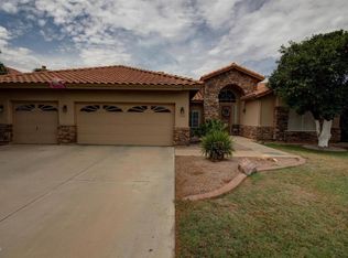 3528 E Fairbrook Cir, Mesa, AZ 85213