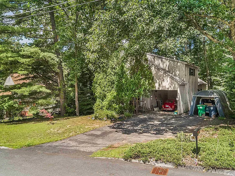 4 Clergy Cir — Photo 4