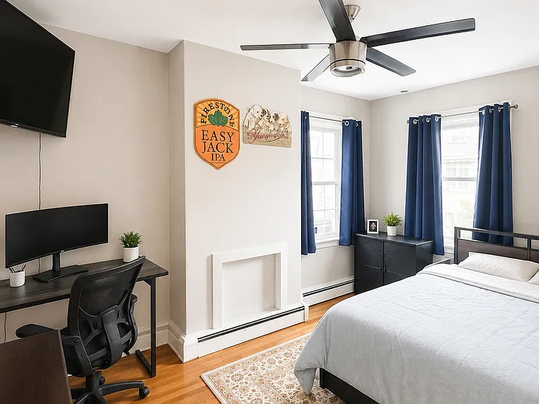 530 E 4th St #2 — Photo 11