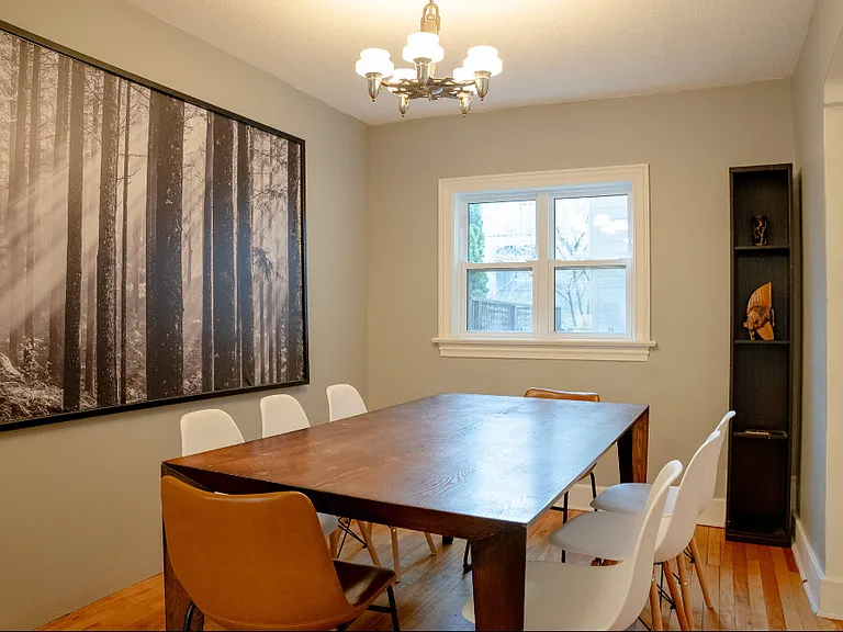 204A Flora St — Photo 9