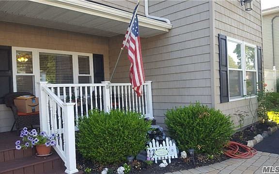 2nd image of 34 Pamela Ln