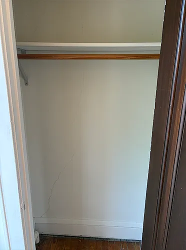 1709 Shields Ave #2 Photo 1