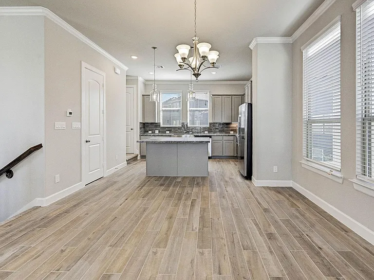 1918 Kirby Landing Dr — Photo 9