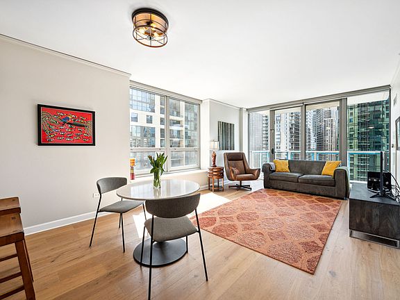 2nd image of 420 E Waterside Dr Unit 2704