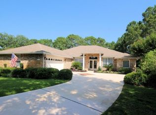 704 Sunningdale Cv, Niceville, FL 32578