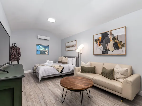 (undisclosed Address), Tampa, FL 33604