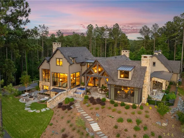 104 Gnarled Pine Ct, Sunset, SC 29685