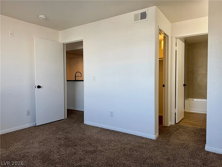 230 Mission Catalina Ln #206 — Photo 6