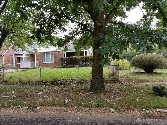 2nd image of 1524 Cornell Dr