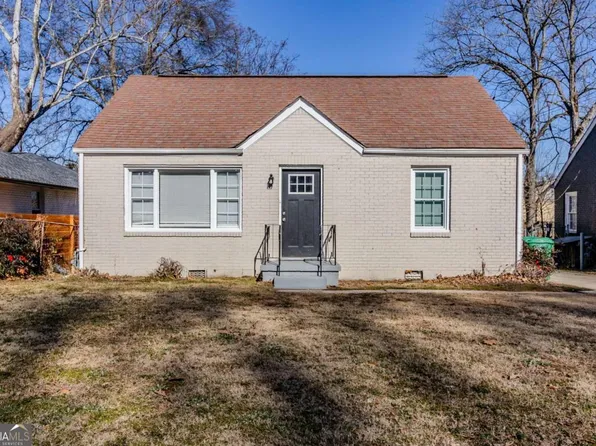 2446 Lynn Iris Dr, Decatur, GA 30032