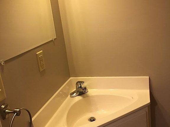4th image of 6529 Deane Hill Dr APT 44