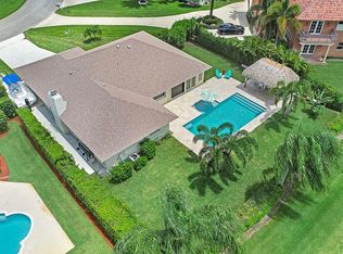 9014 Gardens Glen Cir, Palm Beach Gardens, FL 33418