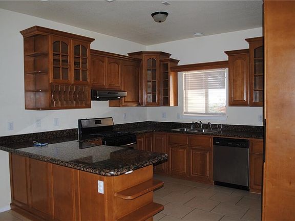 5th image of 5817 Lawndale Dr APT 2