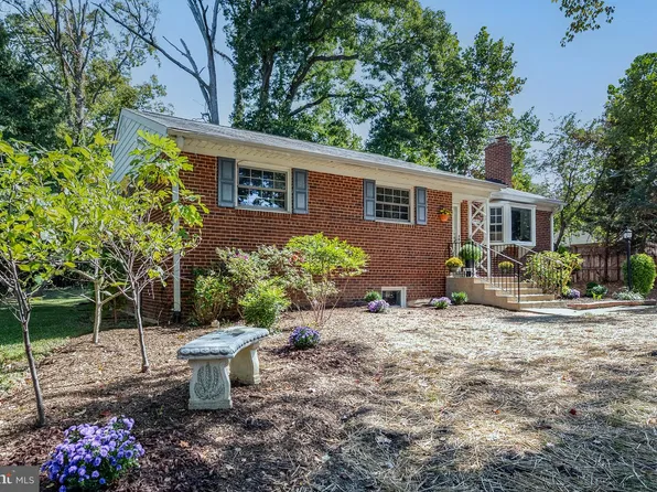 5903 Hanover Ave, Springfield, VA 22150