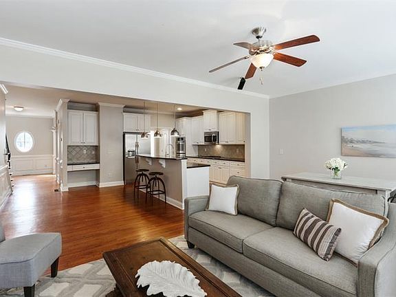 5th image of 1125 Jardin Ct