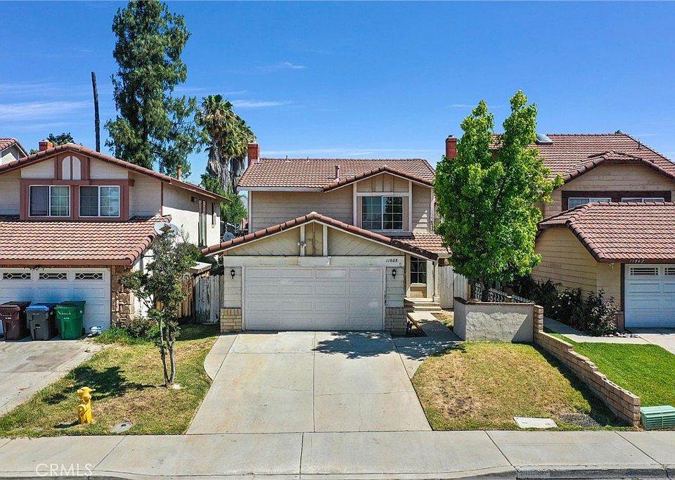 1st image of 11868 Briar Knoll Pl