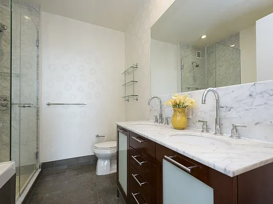 Sold by Sotheby's International Realty | media 7