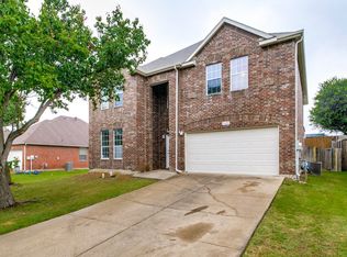 1105 Windhaven Cir, Lewisville, TX 75067