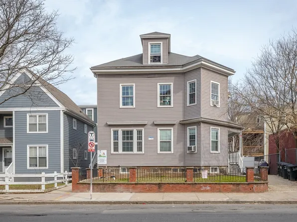 216 Blue Hill Ave, Roxbury, MA 02119
