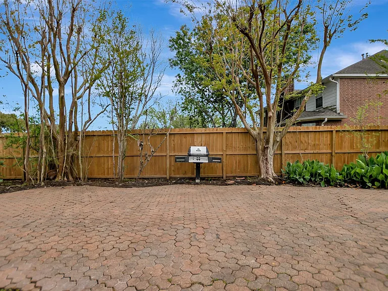 1709 Orlando St — Photo 42