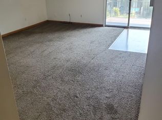 2500 Topsfield Rd APT 912, South Bend, IN 46614