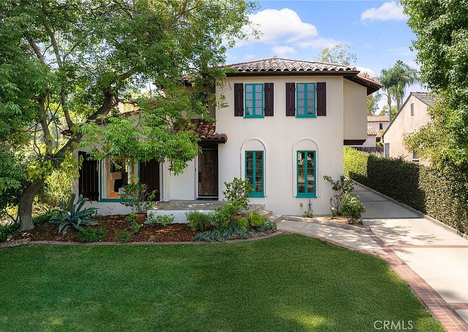 1st image of 375 La Mirada Ave