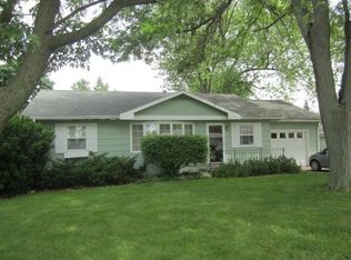 626 E Lincoln Ave, Watseka, IL 60970