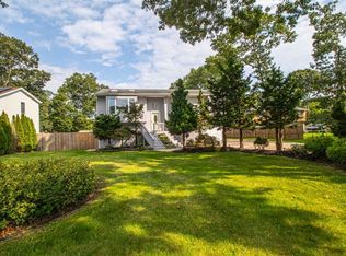 55 Mill Dr, Mastic Beach, NY 11951