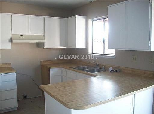 4th image of 6425 Ouida Way