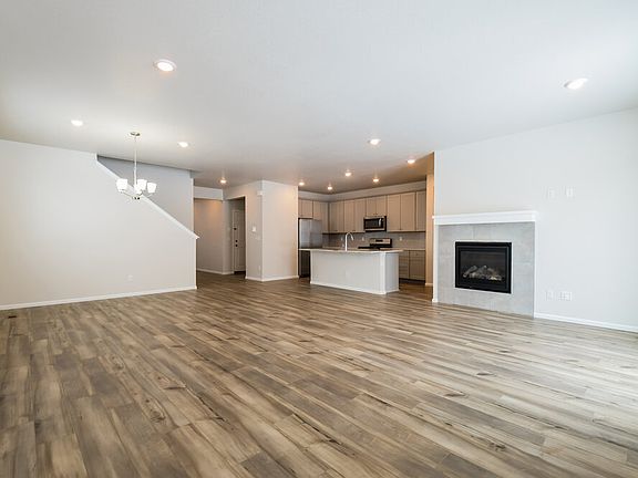 5th image of 9232 Rifle St