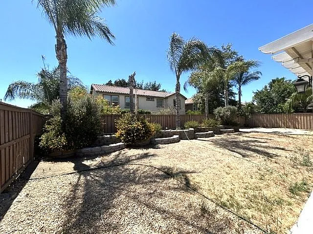1043 Saltbush Ln — Photo 26