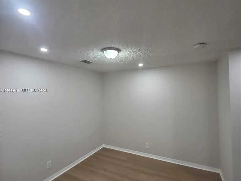4730 Lago Vista Dr — Photo 20
