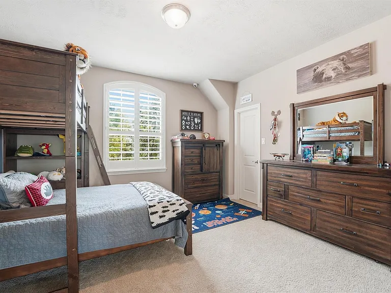 1110 River Bow Dr — Photo 14