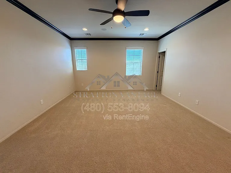 4467 E Remington Dr — Photo 9