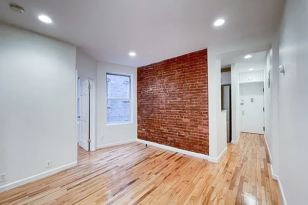 Rented by Corcoran | media 3