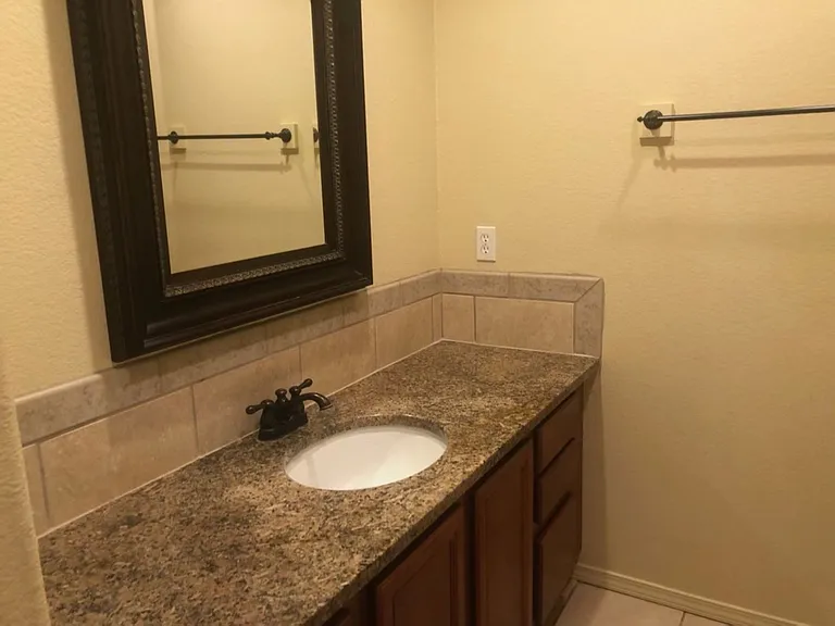 8304 Littlerock Dr — Photo 15