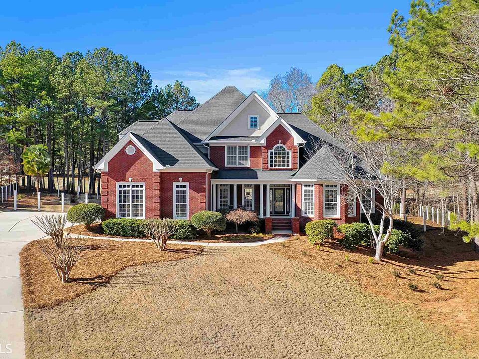 1st image of 2406 Honey Ct