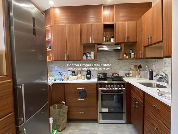 33 Gloucester #5 Boston - Back Bay Unit Photo 1