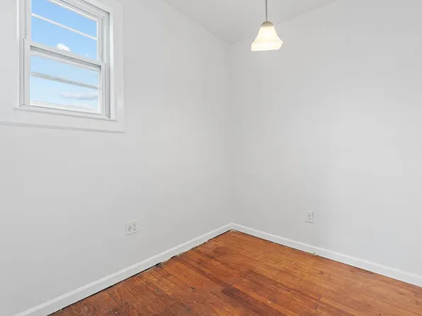 91 Ocean Avenue image 7 of 14