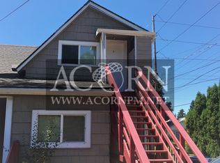 327 6th St APT 3, Springfield, OR 97477