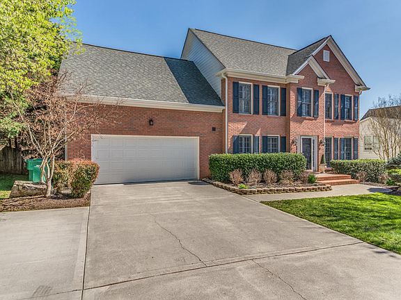 3rd image of 836 Garrison Ridge Blvd