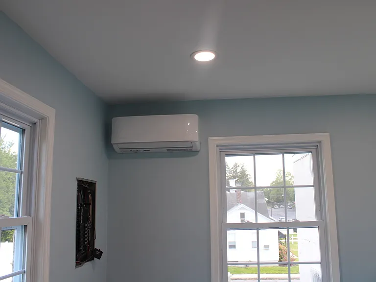 2275 Reading Ave #1 — Photo 7