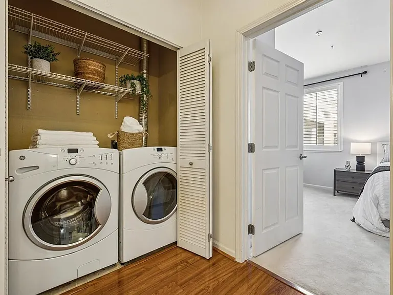 401 S Norfolk St #318 — Photo 7