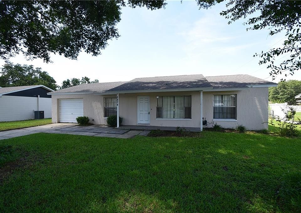 1st image of 2874 Woodcrest Ln