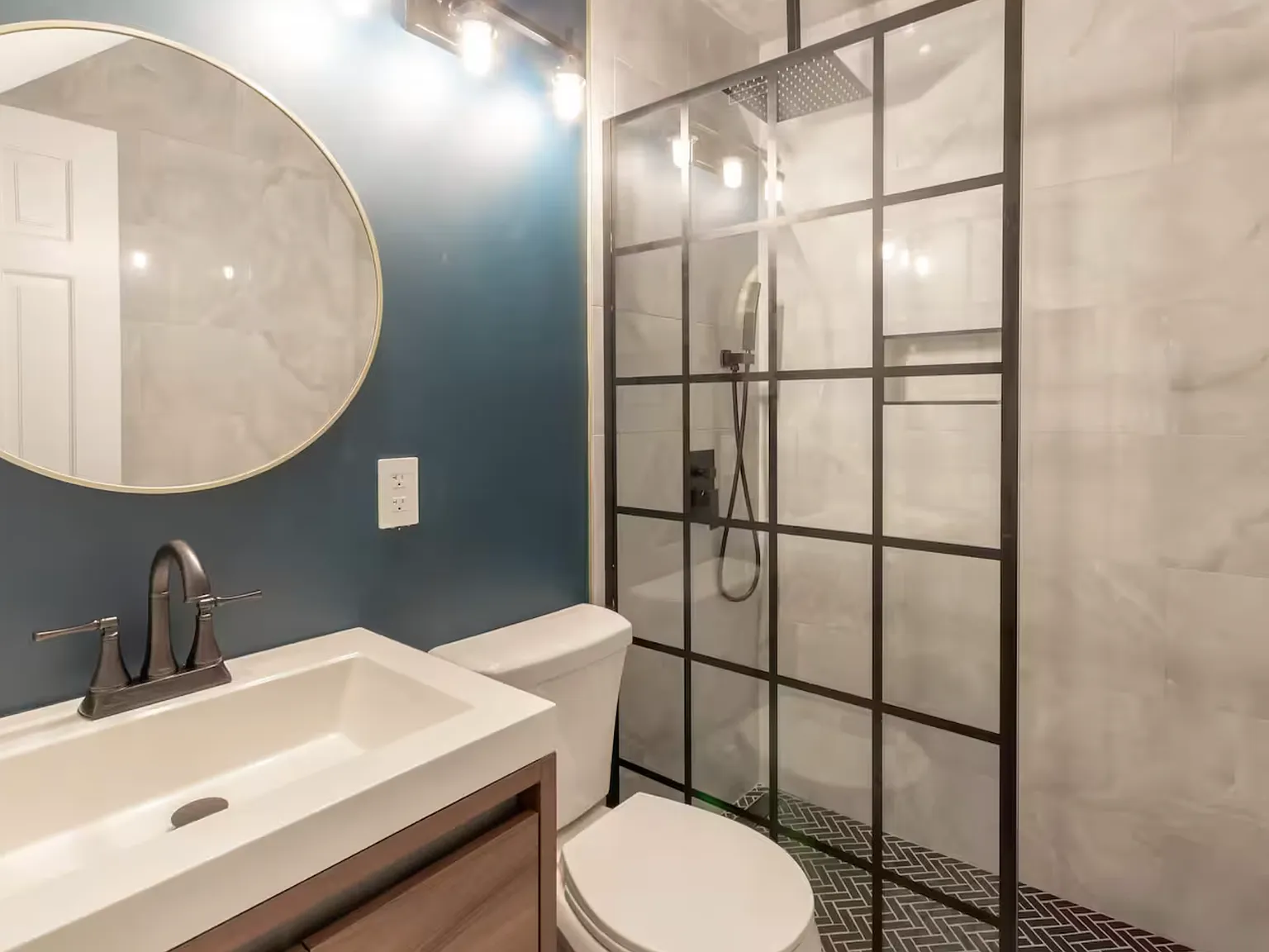 1 bed, 386 sqft, $6,495 — Photo 3