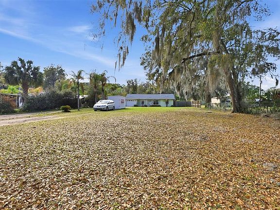 2nd image of 102 Lake Charles Rd