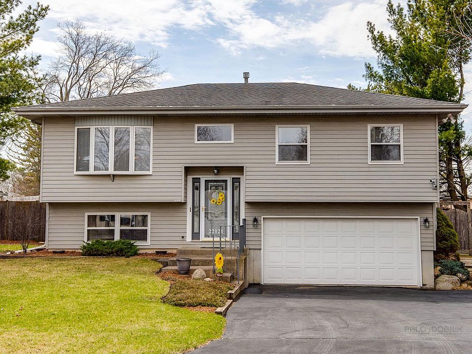 1st image of 22121 W Rose Ct