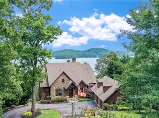 3619 Cameron Cir, Gainesville, GA 30506